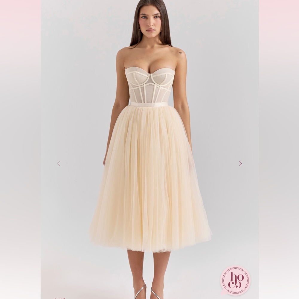 NWT HOUSE OF CB DARLING DRESS